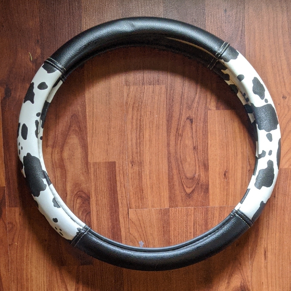 Auto Drive Black and White Cow Print Steering Wheel Cover